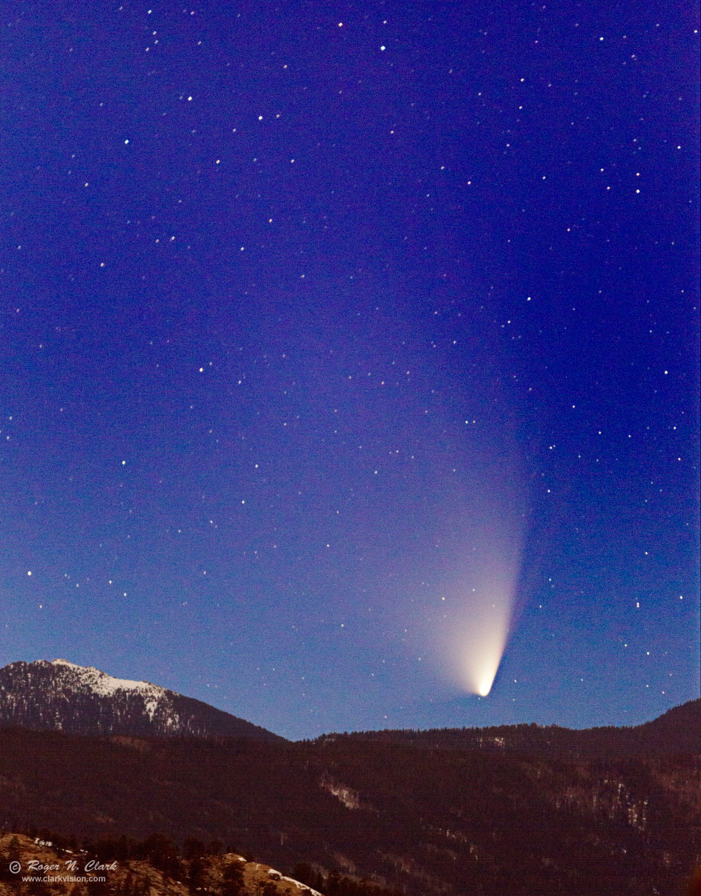 image comet.panstarrs.c03.19.2013.C45I1366-1380av15.2s.d-bin3x3+s.jpg is Copyrighted by Roger N. Clark, www.clarkvision.com