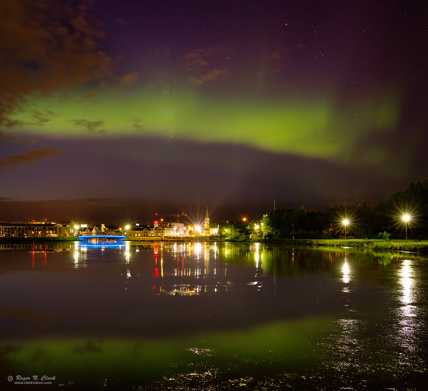 image iceland-aurora-c09-04-2016-IMG_4330-25.d-c1-1400s.jpg is Copyrighted by Roger N. Clark, www.clarkvision.com