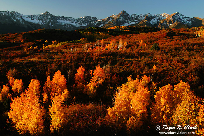 image colorado.fall.c09.30.2003.IMG_9326.b-700.jpg is Copyrighted by Roger N. Clark, www.clarkvision.com