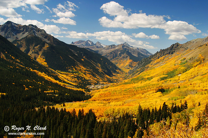 image colorado.fall.c09.30.2003.IMG_9446.b-700.jpg is Copyrighted by Roger N. Clark, www.clarkvision.com