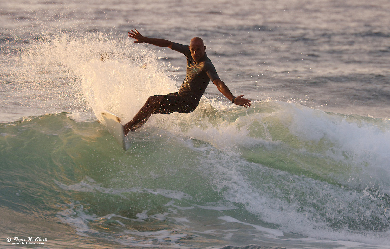 image surfer-hawaii-rnclark-c02-2022-4C3A3427.b-1500s.jpg is Copyrighted by Roger N. Clark, www.clarkvision.com