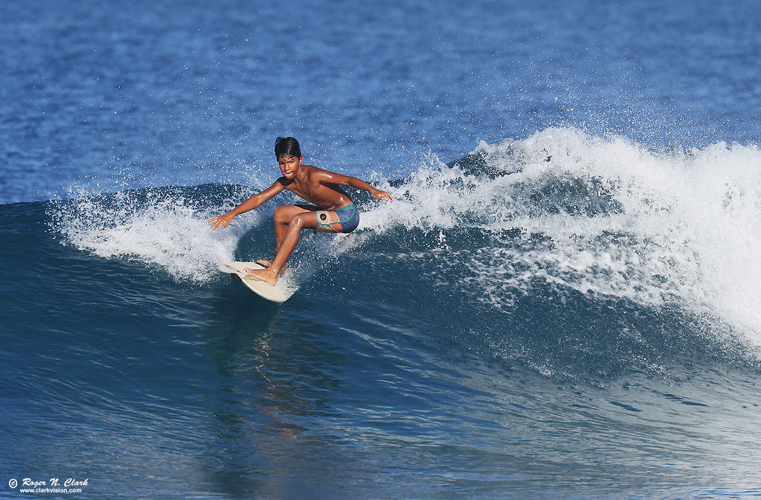 image surfer-hawaii-rnclark-c02-2022-4C3A3652.b-1500s.jpg is Copyrighted by Roger N. Clark, www.clarkvision.com